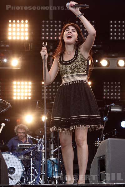 NOLWENN LEROY - 2011-09-18 - LA COURNEUVE - Parc Departemental - Grande Scene - 